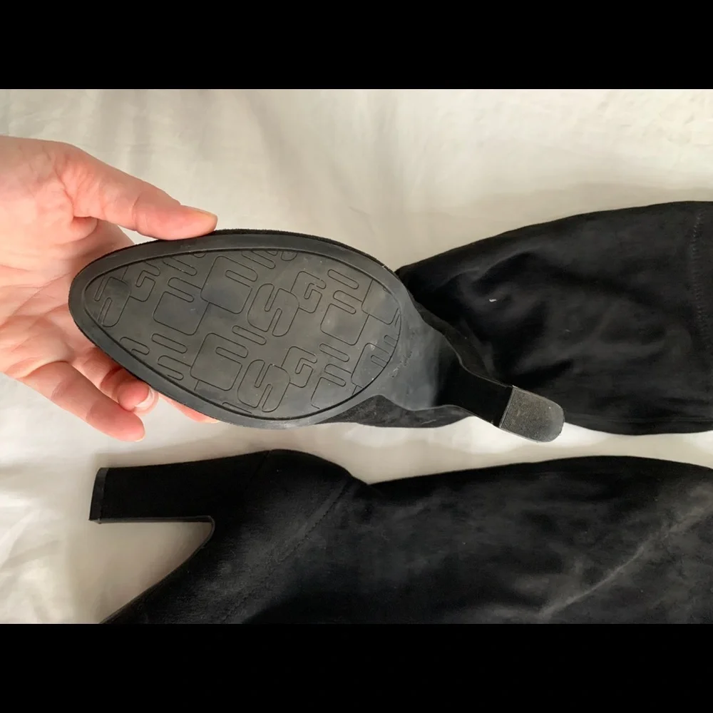 Sure cute over the knee boots with ties - Picture 4 of 8